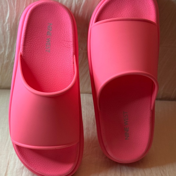 Nine West Bright Pink Slide Sandals - Picture 1 of 4